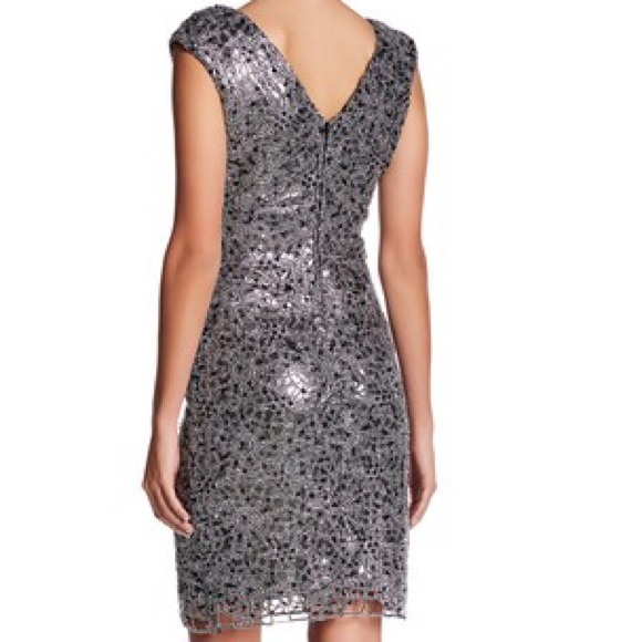 Omg gorgeous dress - Picture 3 of 5